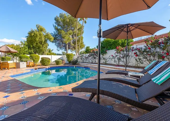 Stylish 3br Oasis - Private Pool, Billiards And * Phoenix