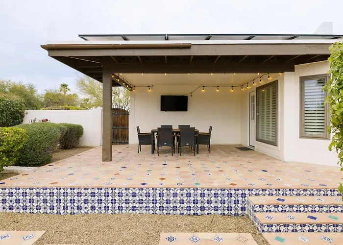 Holiday home Stylish 3br Oasis - Private Pool, Billiards And