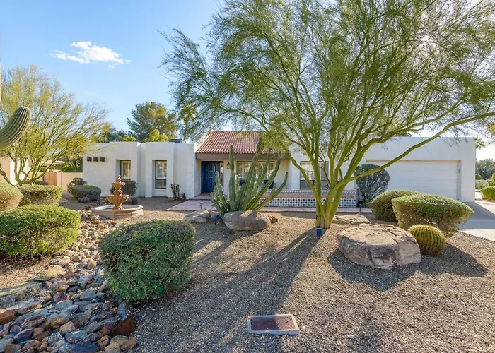 Stylish 3br Oasis - Private Pool, Billiards And Phoenix